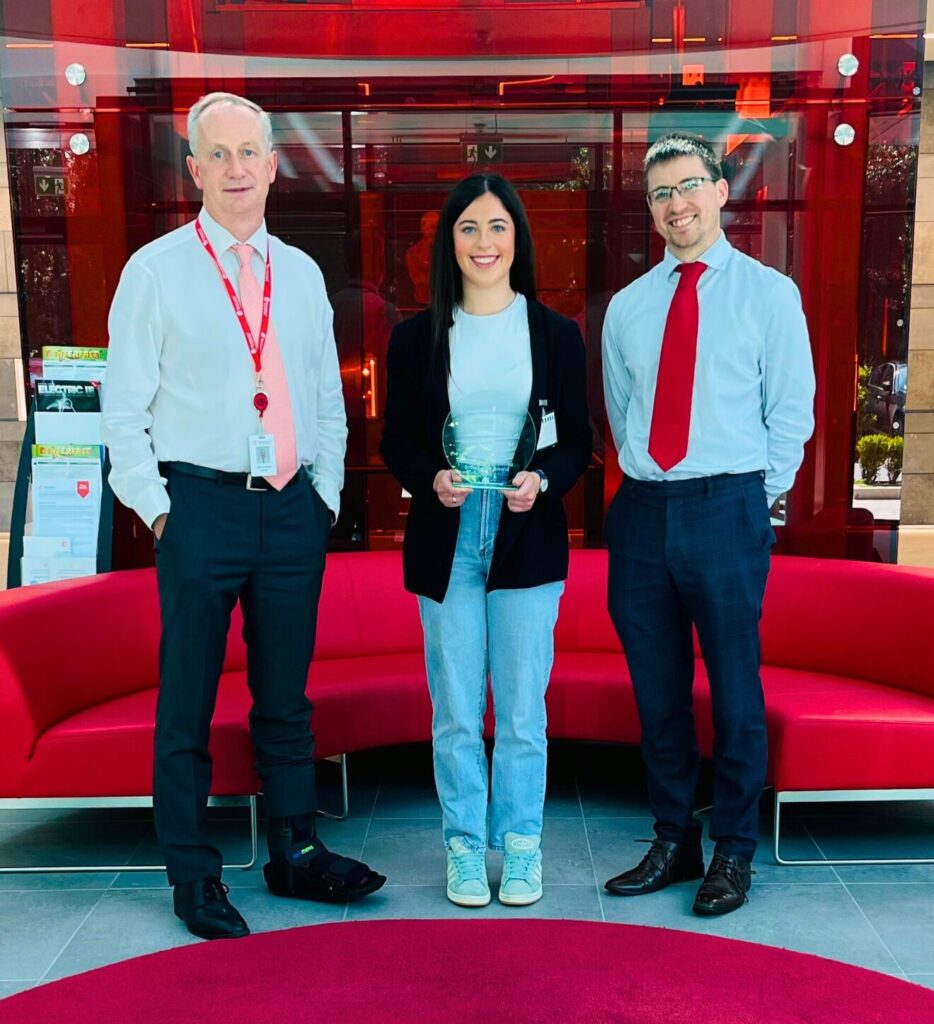 Abbie O’Dwyer receiving the UL Women in Engineering Scholarship with Leo Clancy and David Richardson at Ei Electronics HQ.